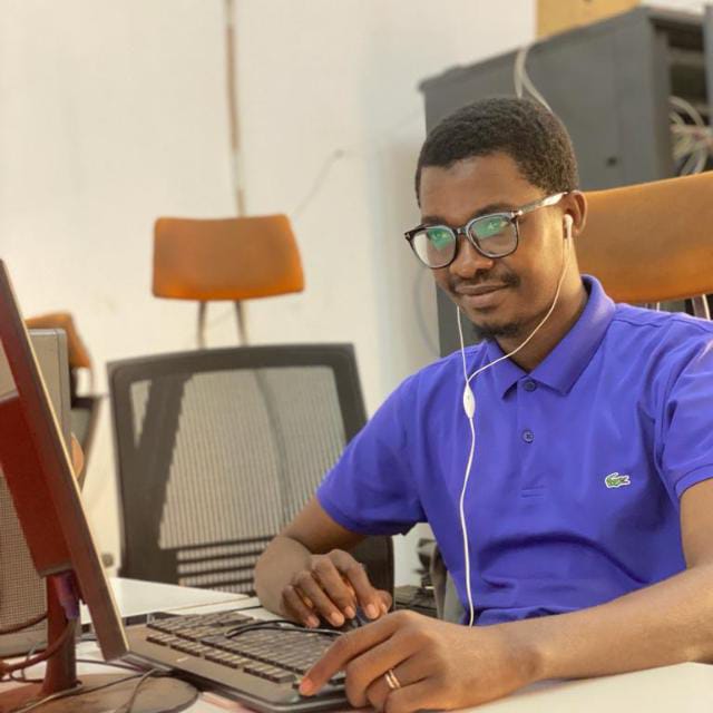 MOHAMED KEITA - FORMATEUR EN INFORMATIQUE